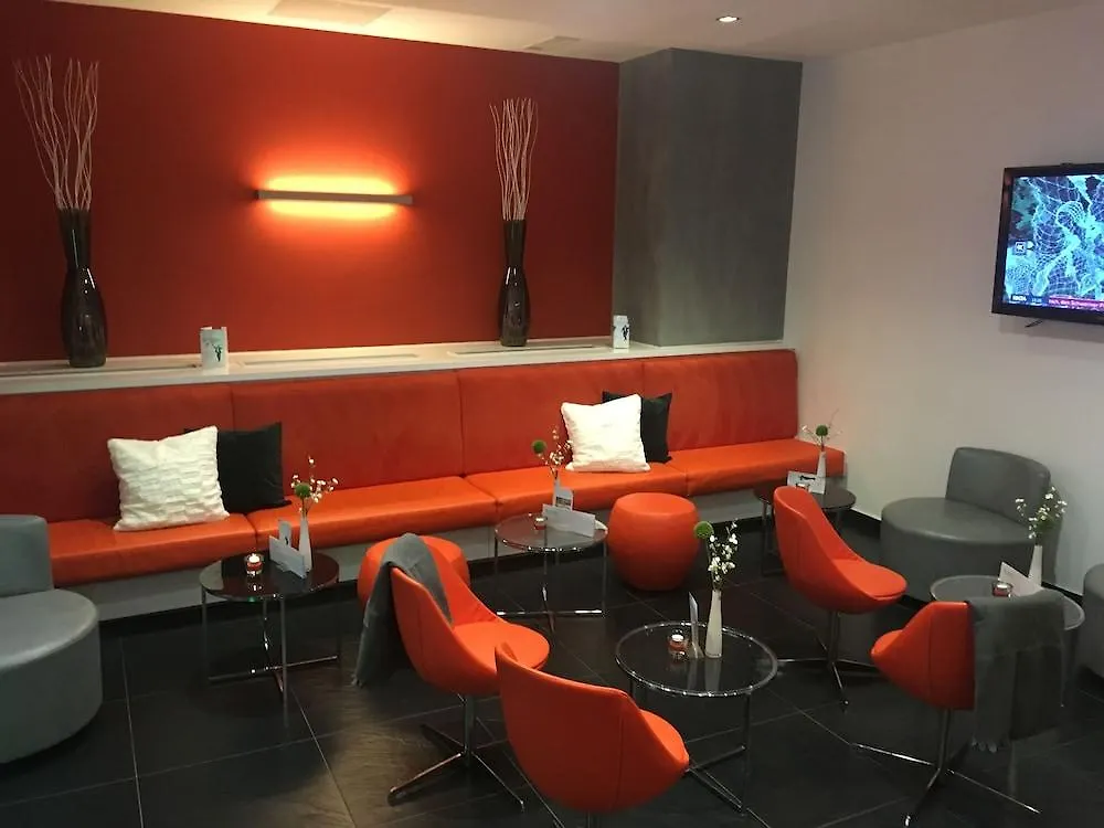 **** Hotel Wyndham Garden Duesseldorf City Centre Koenigsallee Tyskland