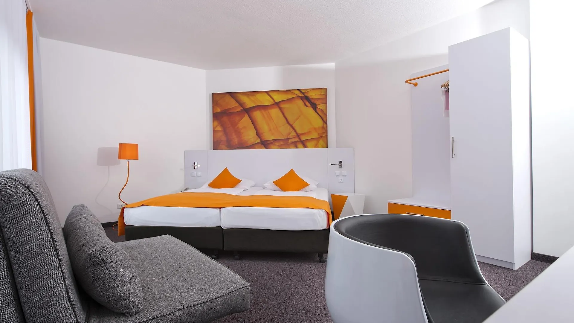 Wyndham Garden Duesseldorf City Centre Koenigsallee Germany