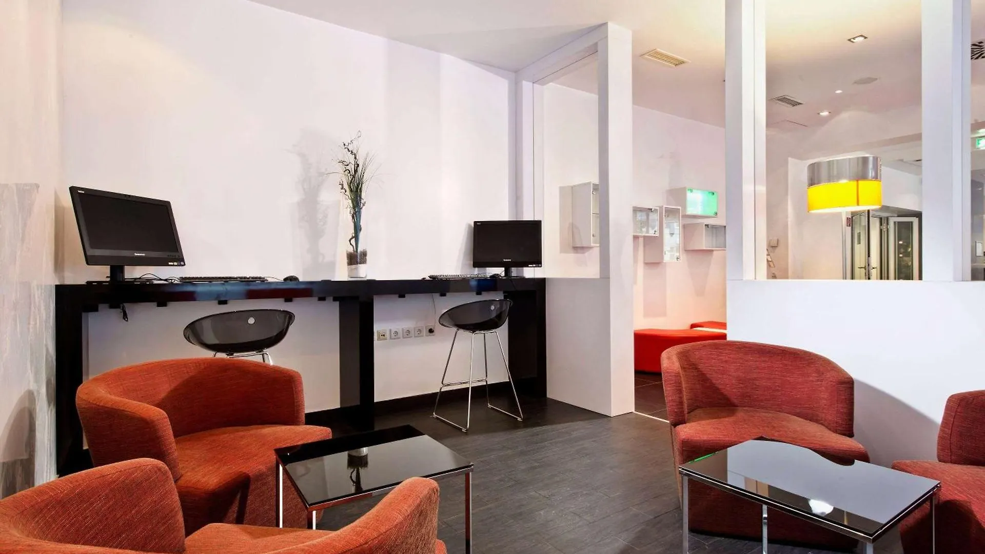 Wyndham Garden Duesseldorf City Centre Koenigsallee Hotel Dusseldorf