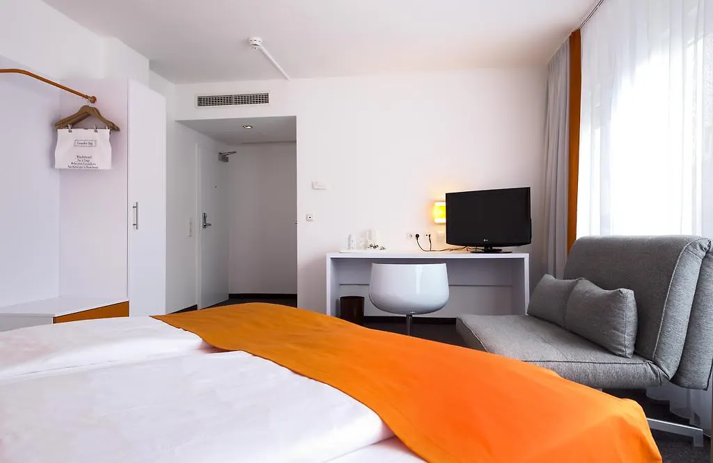 Wyndham Garden Duesseldorf City Centre Koenigsallee Dusseldorf